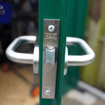 Containerbarpliable4x2metresVertRAL60053-ink-410x410